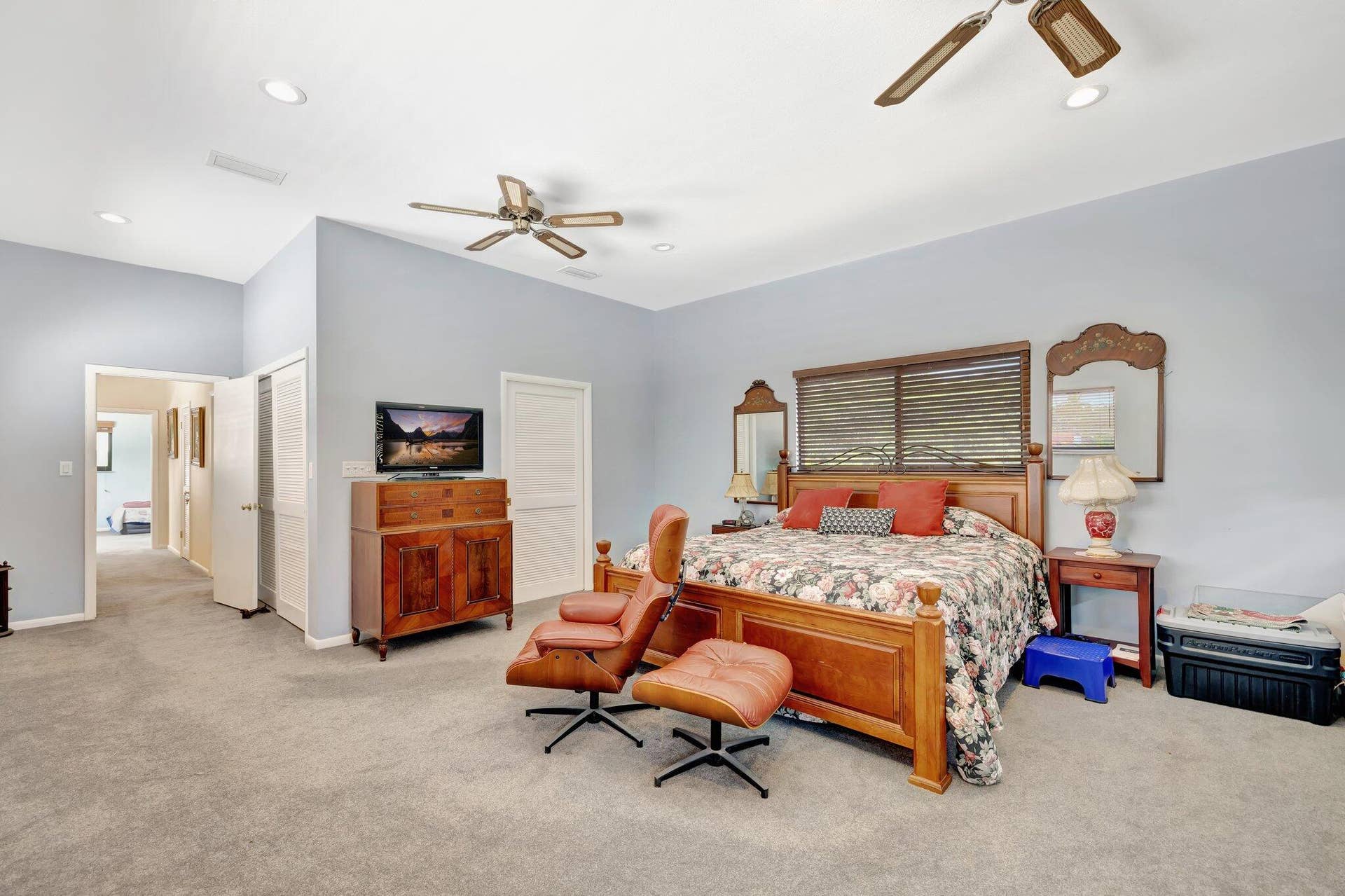 2112 NE 20th Avenue, Wilton Manors, FL 33305 61-web-or-mls-699A2031