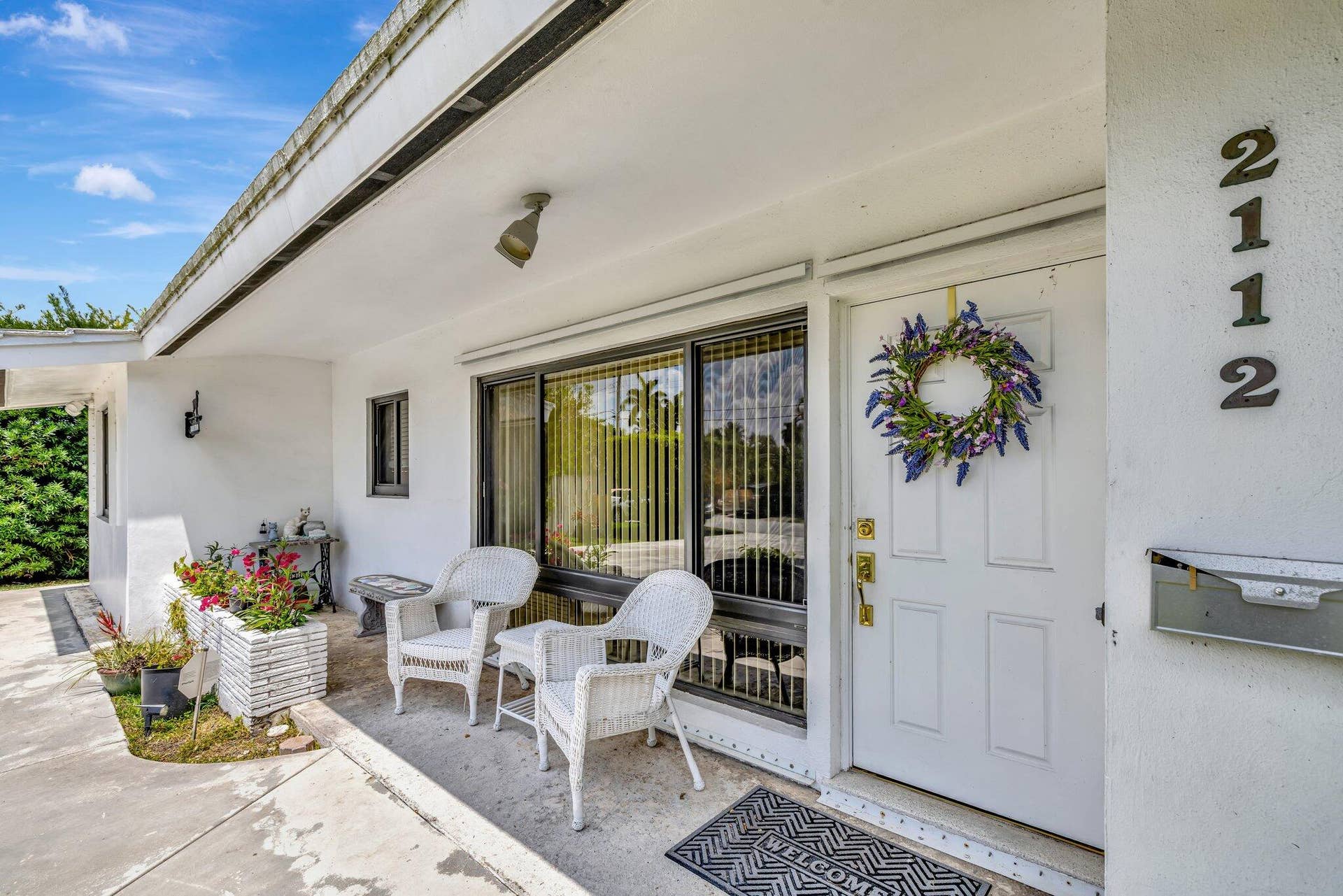 2112 NE 20th Avenue, Wilton Manors, FL 33305 22-web-or-mls-699A1721