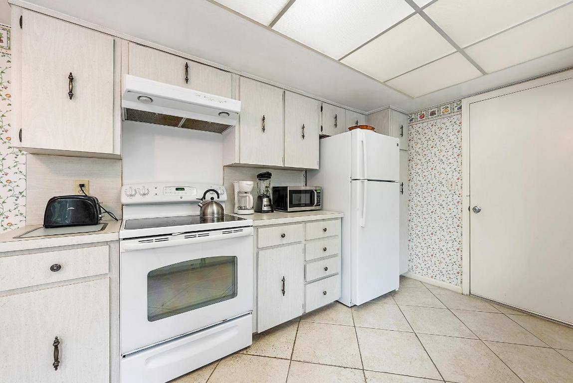 400 S Ocean Boulevard, #103a, Manalapan, Manalapan, FL 33462