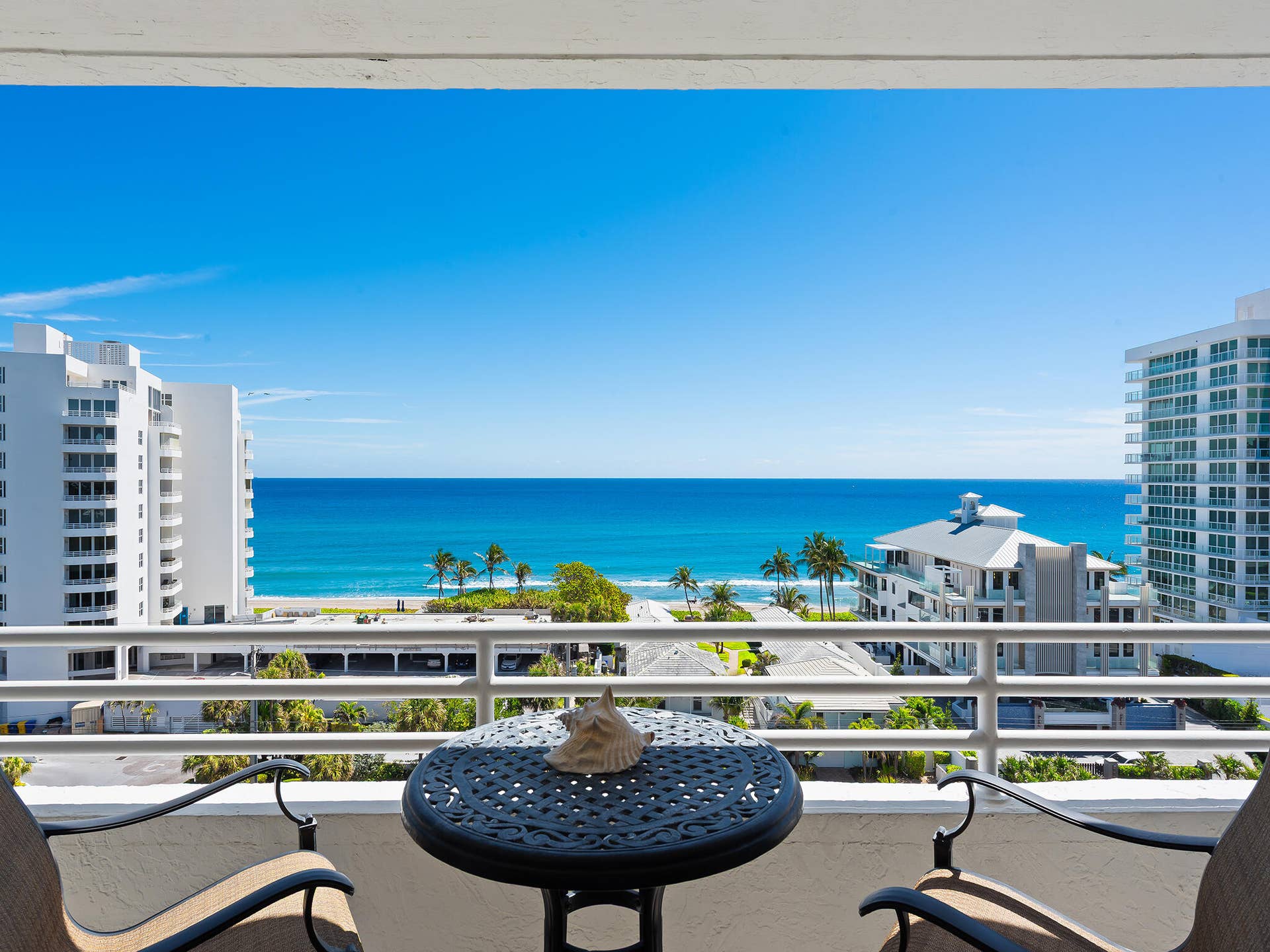 Private balcony overlooking the ocean