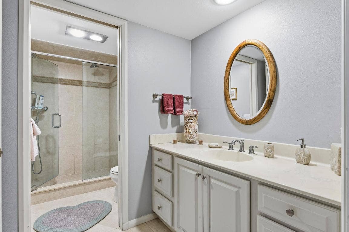 126 Lakeshore Drive, #526, North Palm Beach, FL 33408 126 Lakeshore Drive, #526, North Palm Beach, FL 33408
