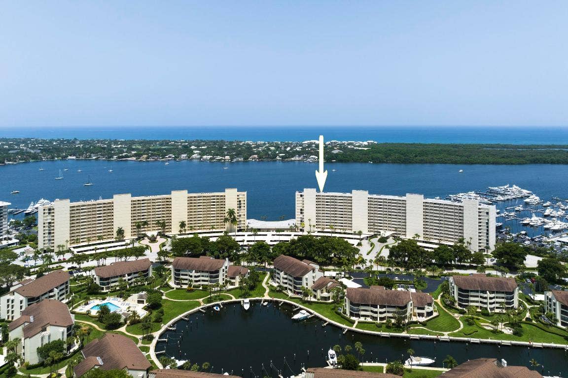 126 Lakeshore Drive, #526, North Palm Beach, FL 33408 126 Lakeshore Drive, #526, North Palm Beach, FL 33408