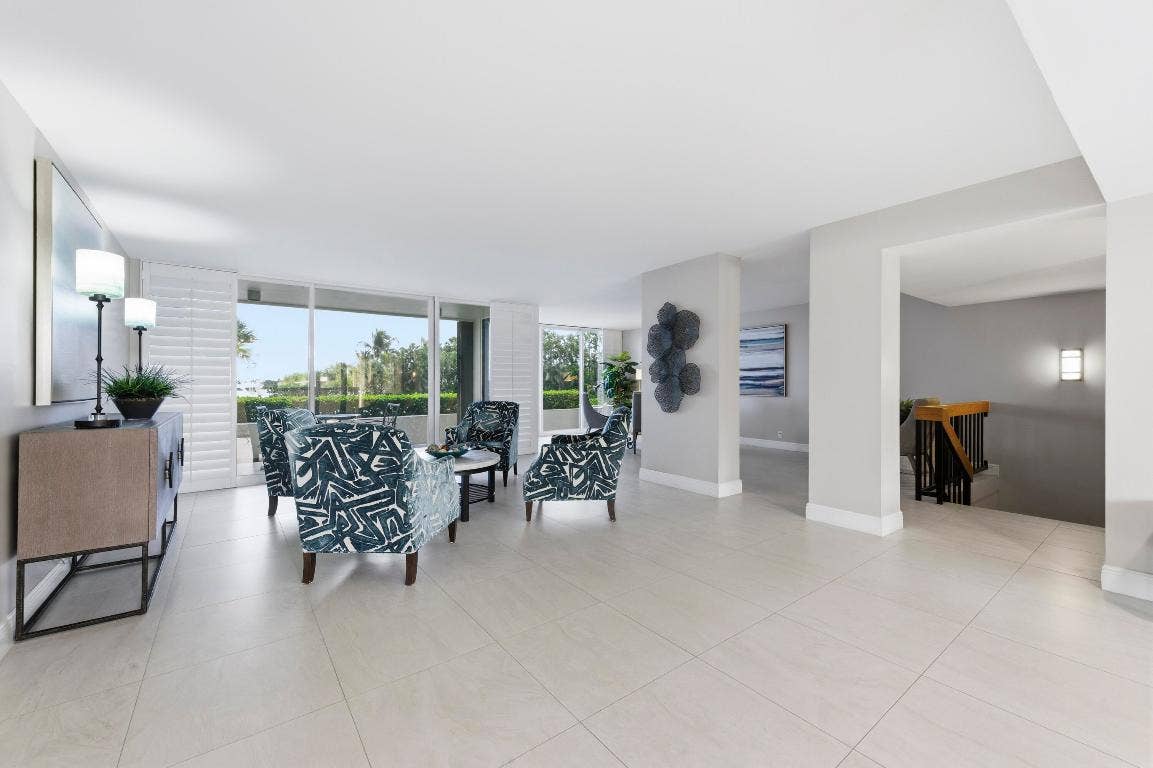 126 Lakeshore Drive, #526, North Palm Beach, FL 33408 126 Lakeshore Drive, #526, North Palm Beach, FL 33408