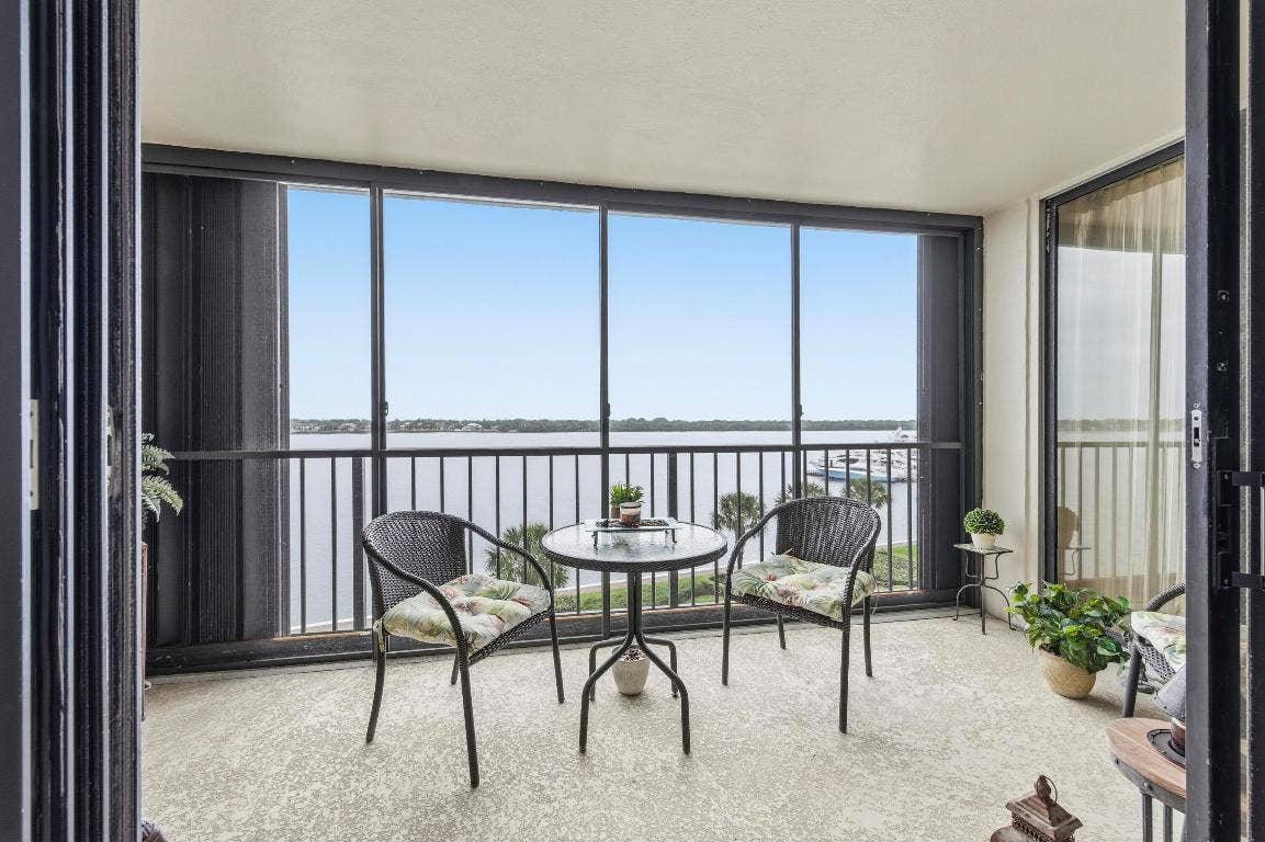 126 Lakeshore Drive, #526, North Palm Beach, FL 33408 126 Lakeshore Drive, #526, North Palm Beach, FL 33408