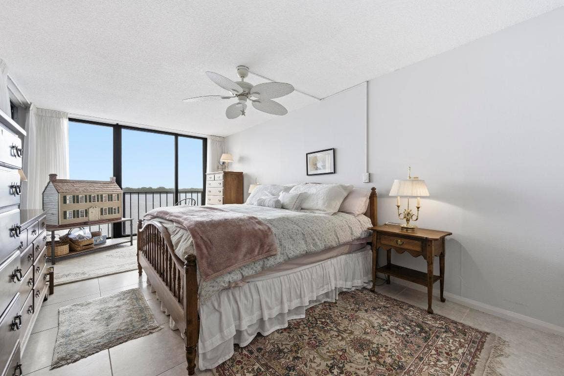 126 Lakeshore Drive, #526, North Palm Beach, FL 33408 126 Lakeshore Drive, #526, North Palm Beach, FL 33408