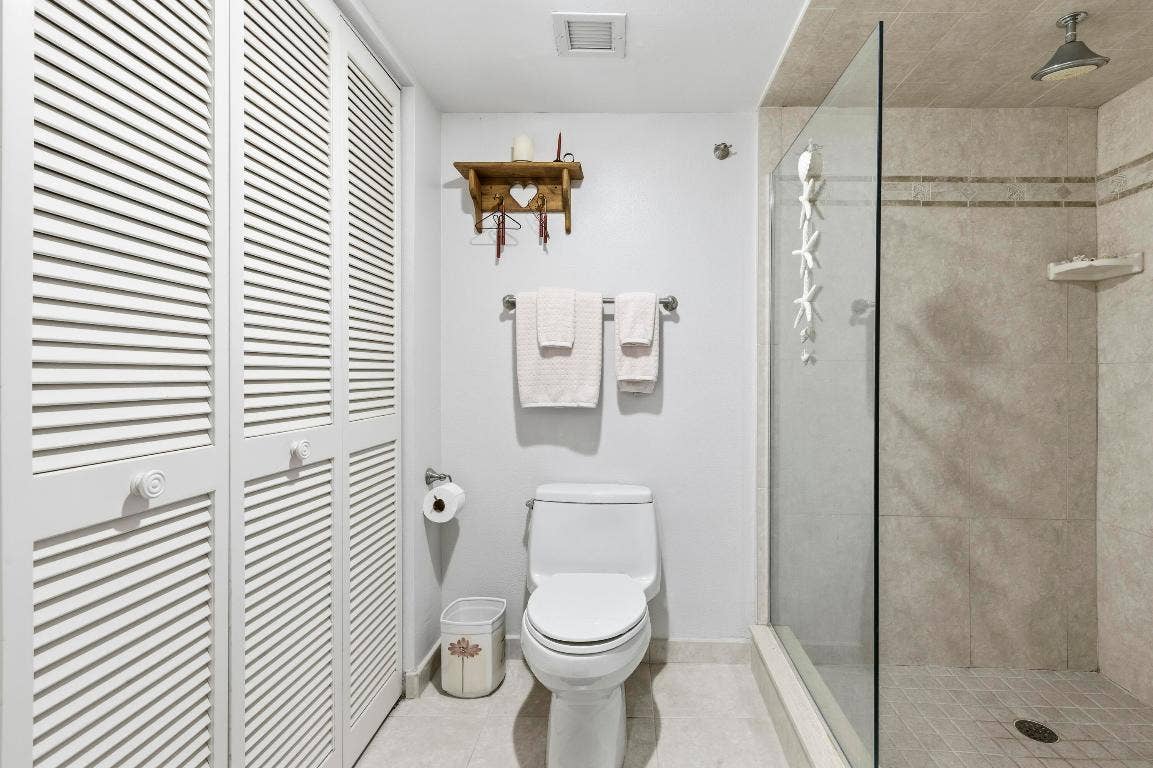 126 Lakeshore Drive, #526, North Palm Beach, FL 33408 126 Lakeshore Drive, #526, North Palm Beach, FL 33408