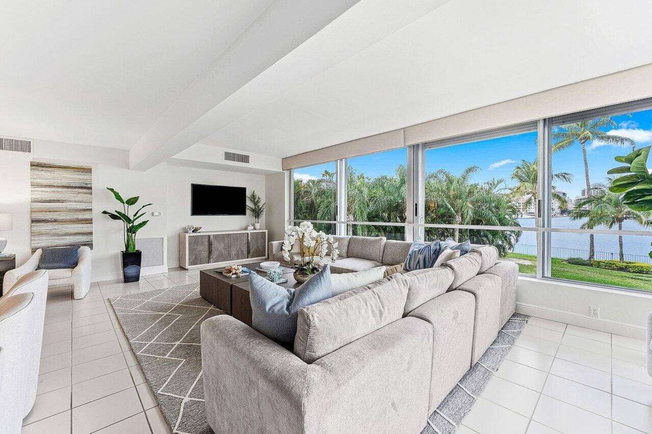 011-44CocoanutRow-B120-PalmBeach-FL-3348