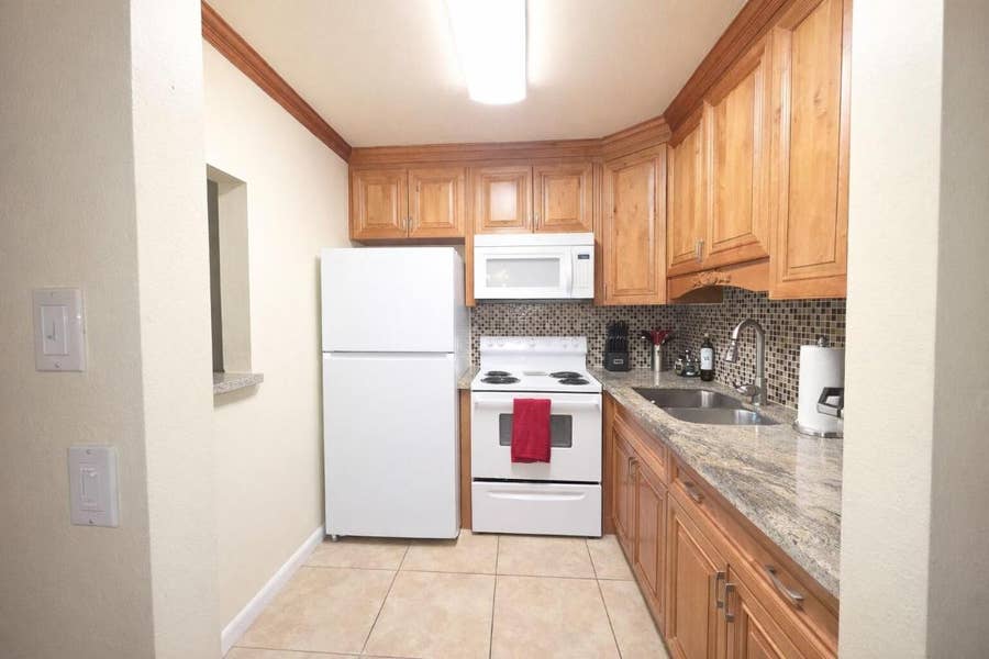 Property photo for 204 Kent L, #L, West Palm Beach, FL