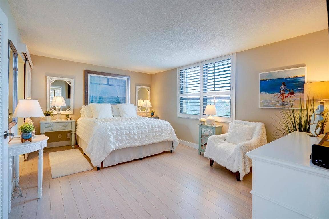 5480 N Ocean Drive, #B2a, Singer Island, Singer Island, FL 33404 5480 N Ocean Drive, #B2a, Singer Island, Singer Island, FL 33404