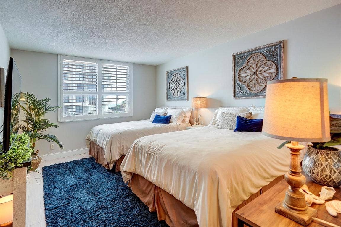 5480 N Ocean Drive, #B2a, Singer Island, Singer Island, FL 33404 5480 N Ocean Drive, #B2a, Singer Island, Singer Island, FL 33404