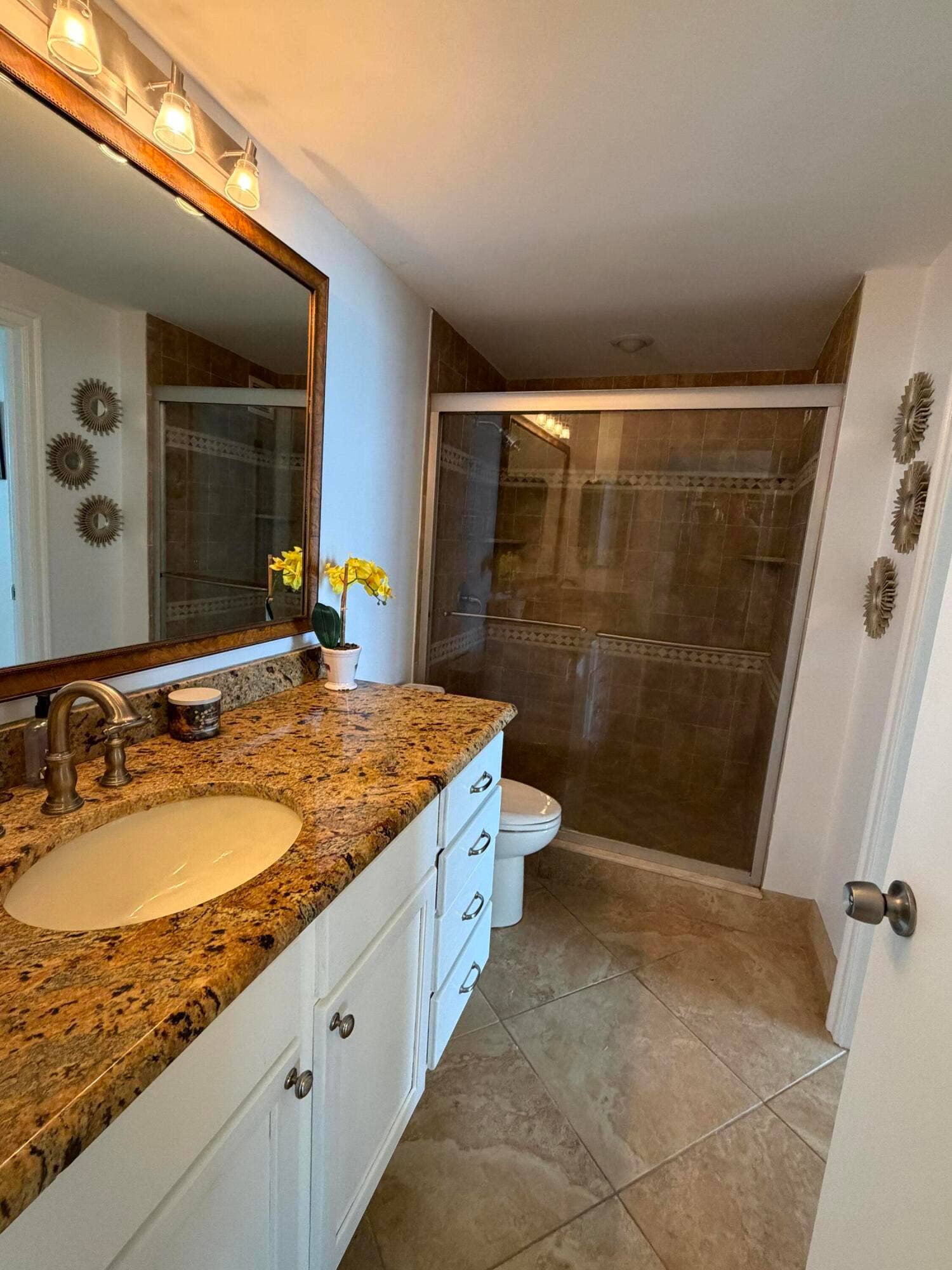 5400 N Ocean Drive, #5c, Singer Island, FL 33404 IMG_9459