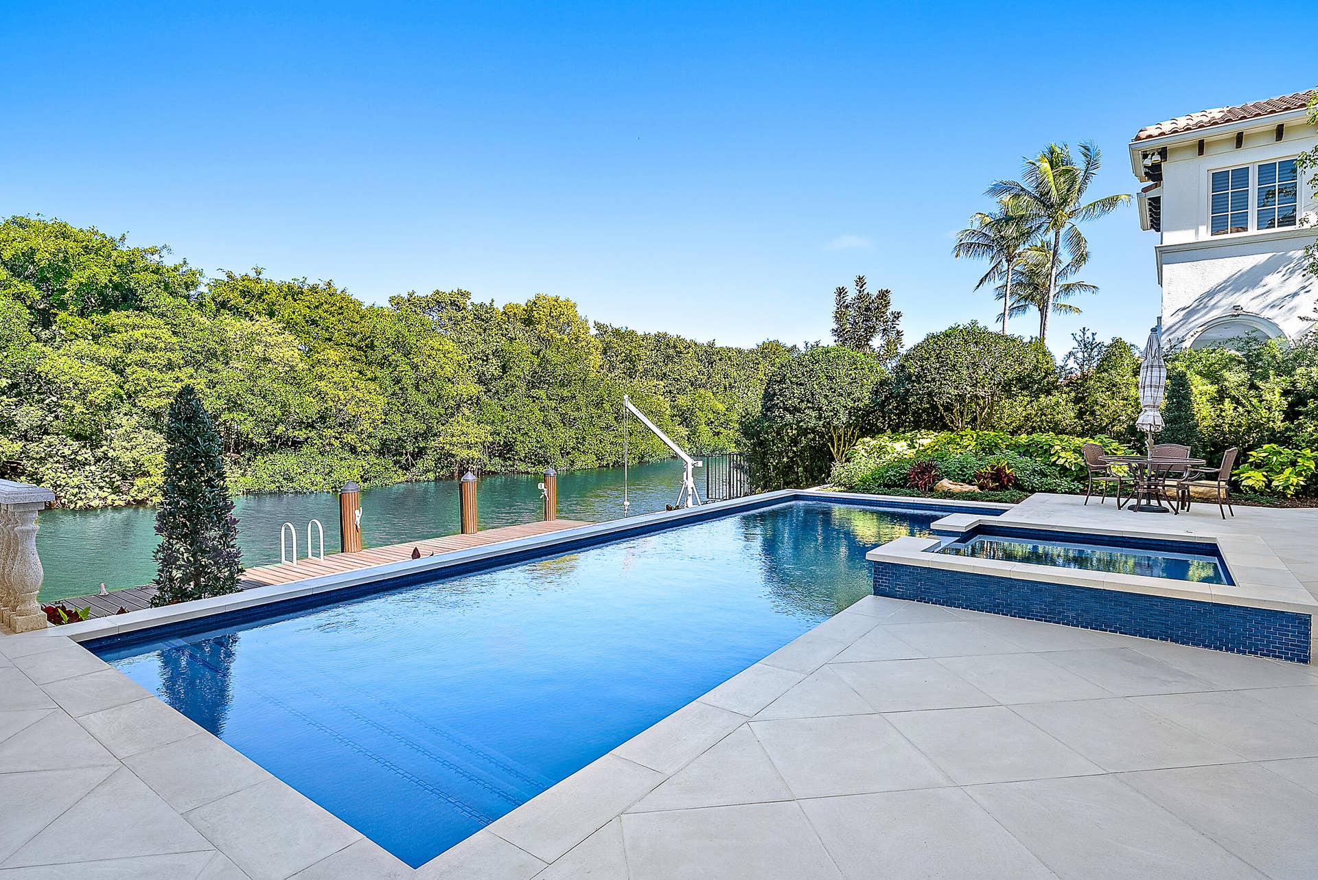 849 Harbour Isle Place, North Palm Beach, FL 33410