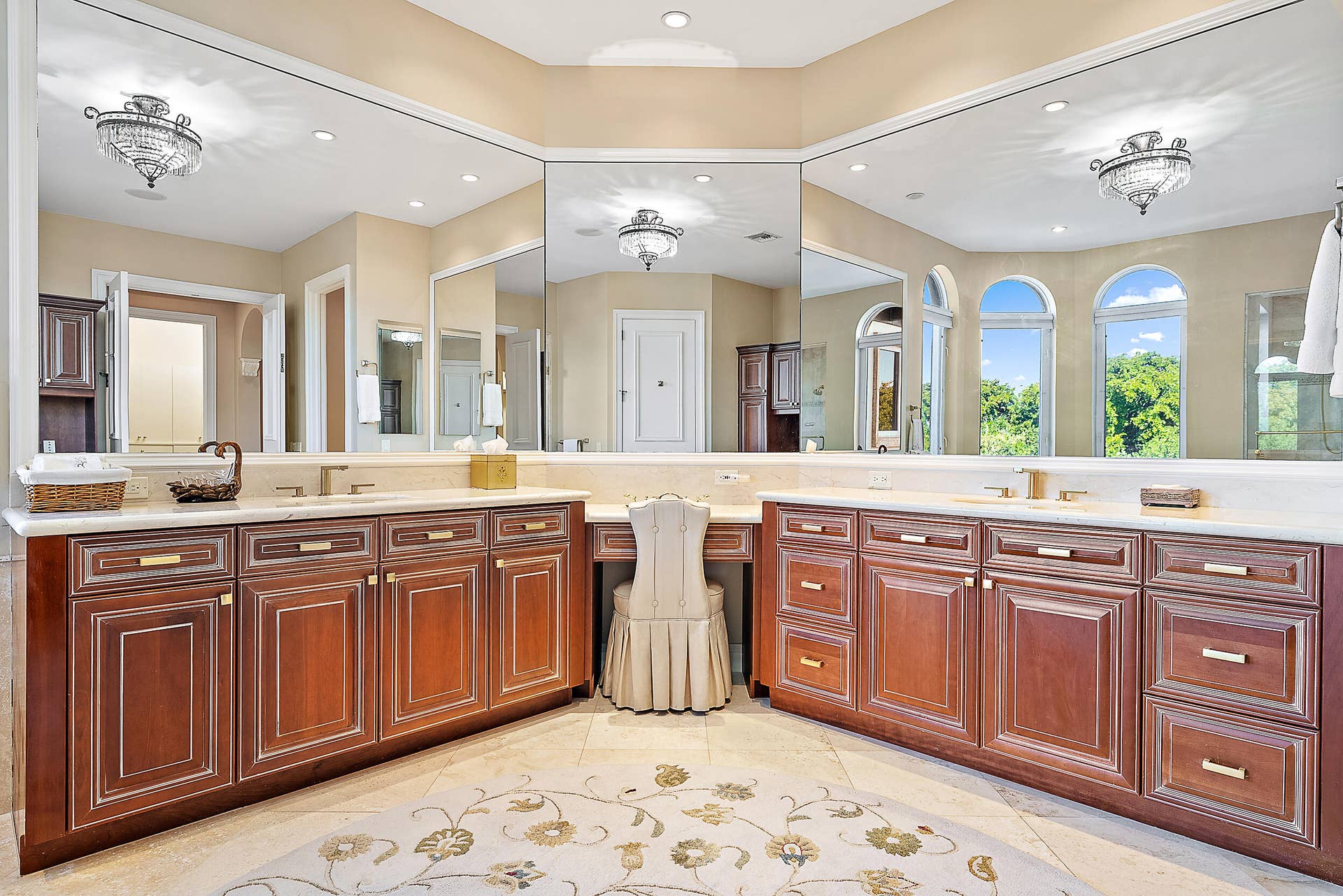 849 Harbour Isle Place, North Palm Beach, FL 33410