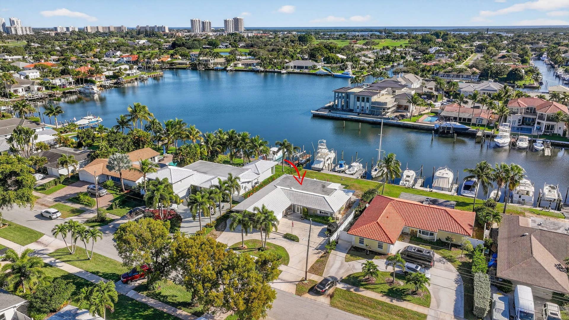 752 Lagoon Drive, North Palm Beach, FL 33408 54-web-or-mls-DJI_20251228020618_0131_D