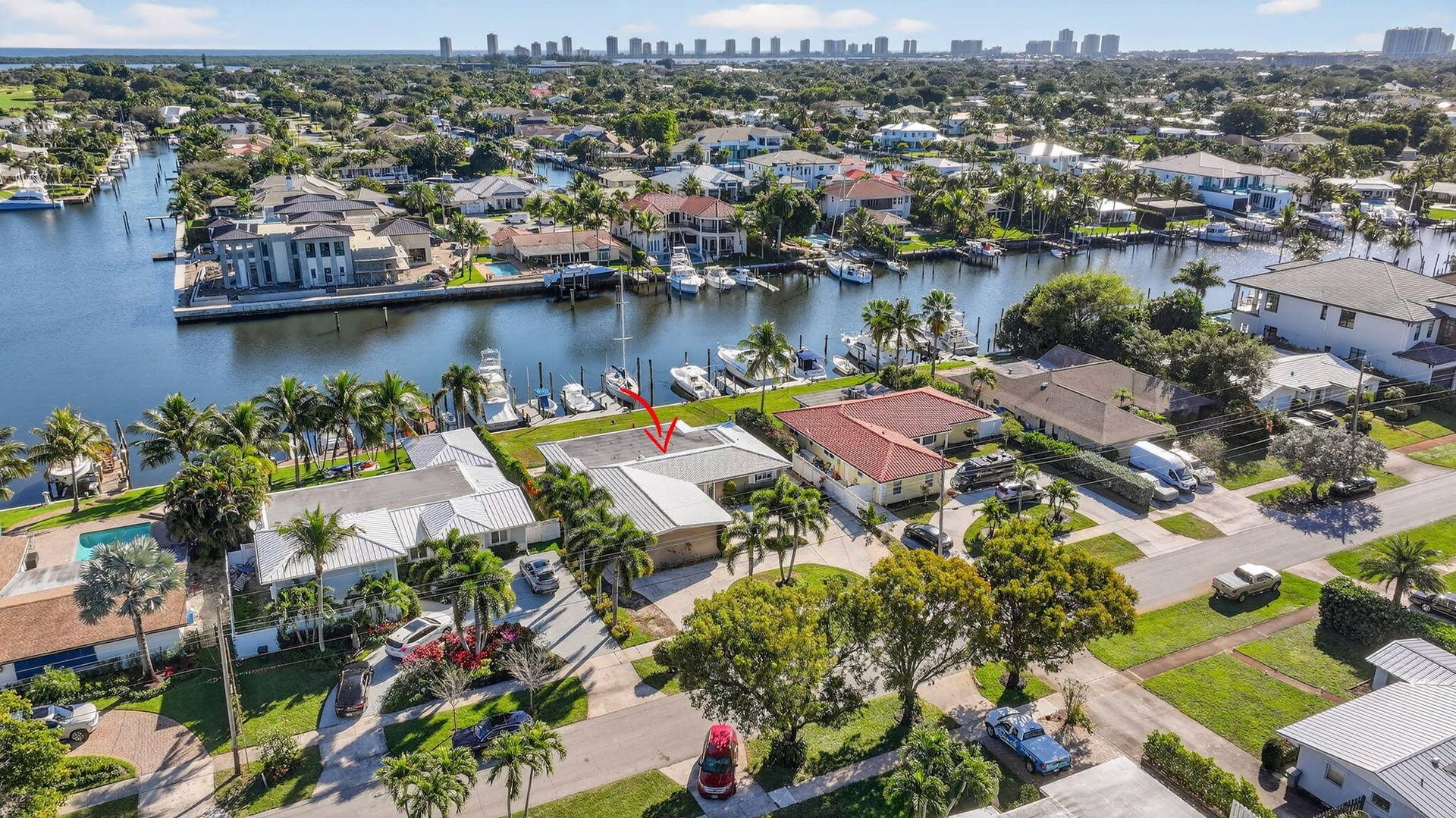 752 Lagoon Drive, North Palm Beach, FL 33408 55-web-or-mls-DJI_20251228020629_0133_D
