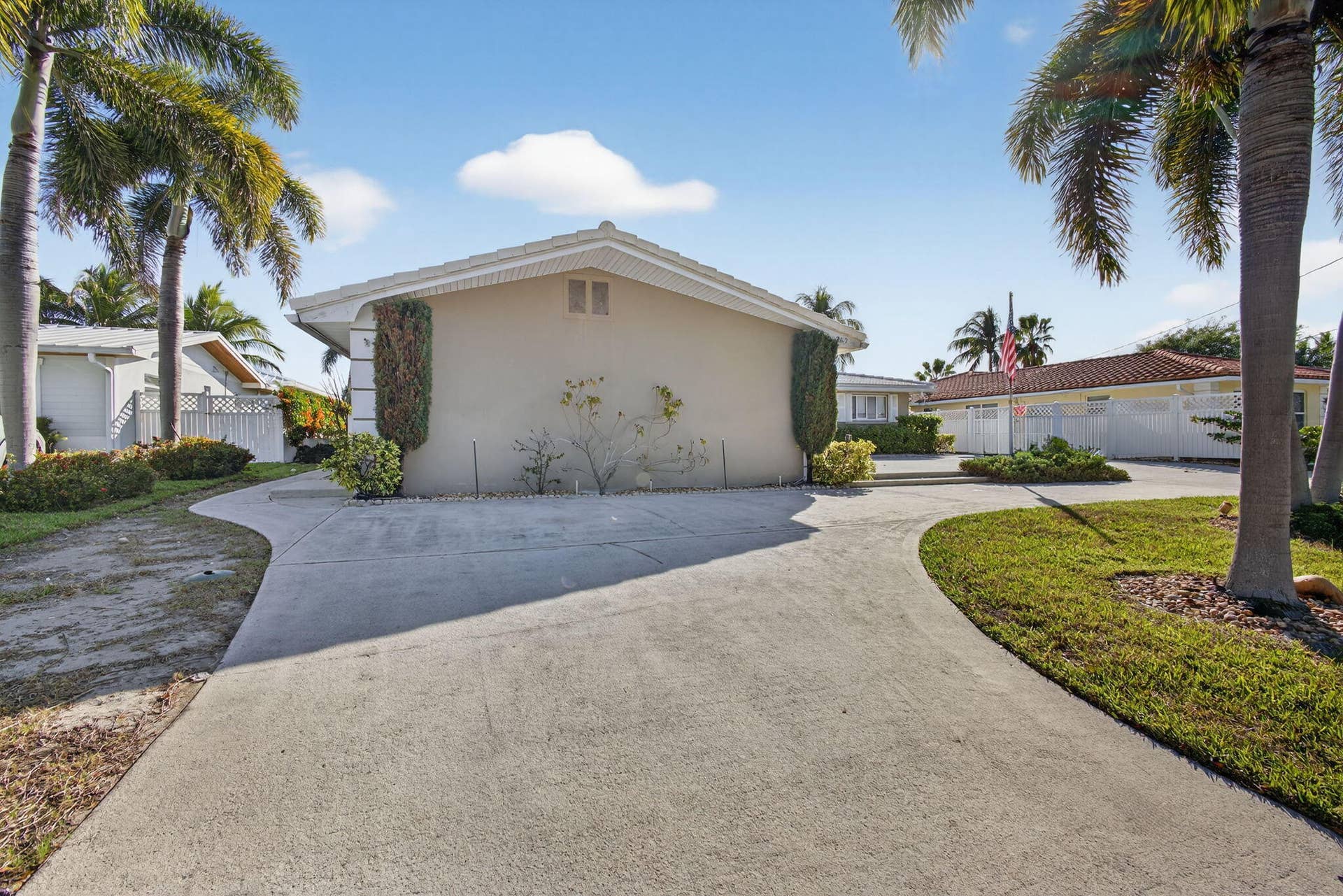 752 Lagoon Drive, North Palm Beach, FL 33408 2-web-or-mls-5P1A2150
