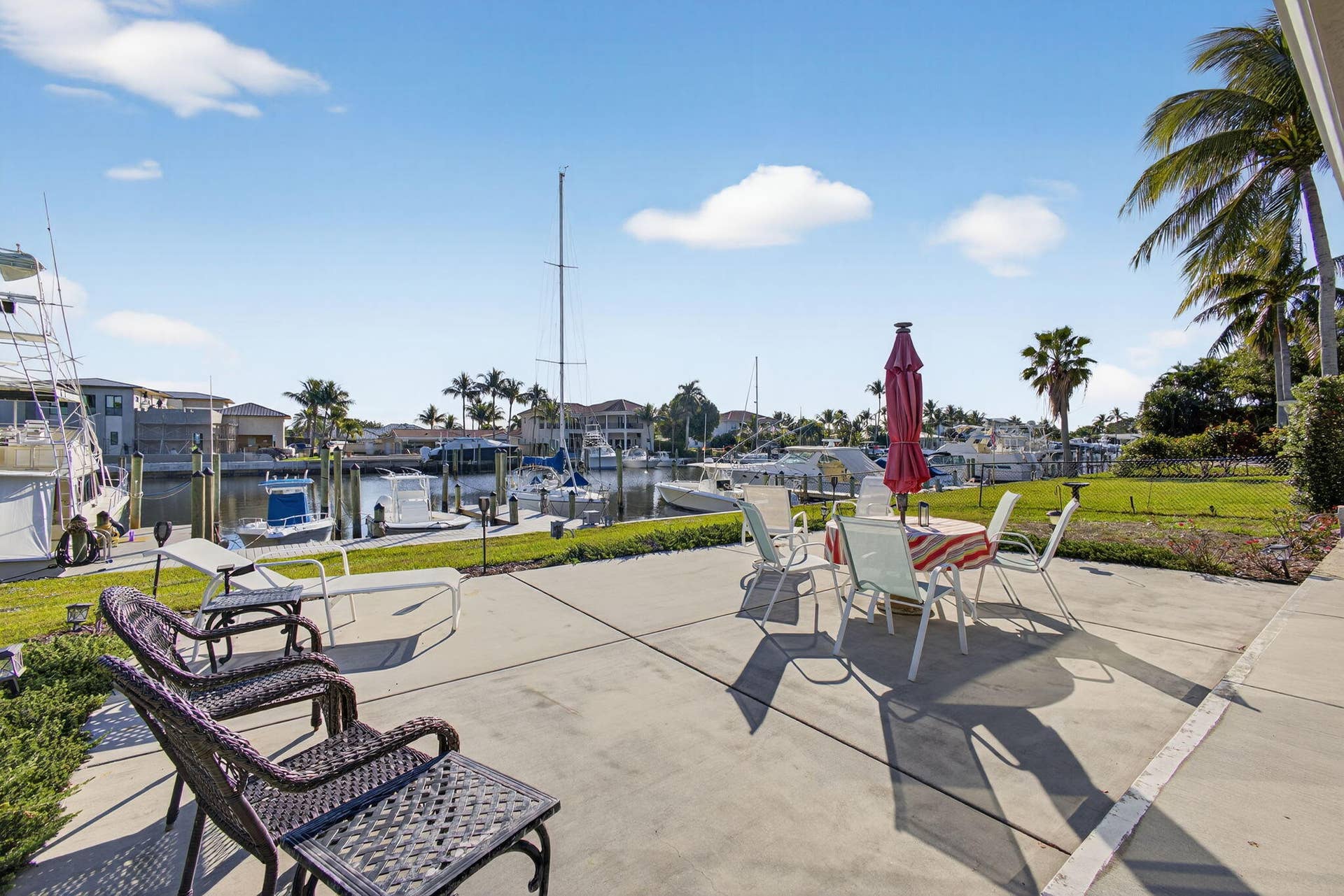 752 Lagoon Drive, North Palm Beach, FL 33408 40-web-or-mls-5P1A2176