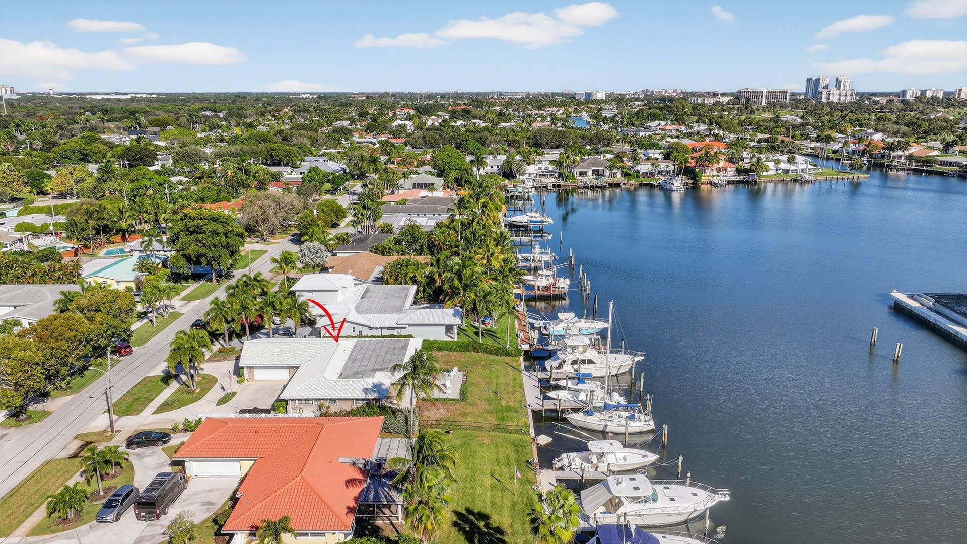 752 Lagoon Drive, North Palm Beach, FL 33408 64-web-or-mls-DJI_20251228021013_0190_D