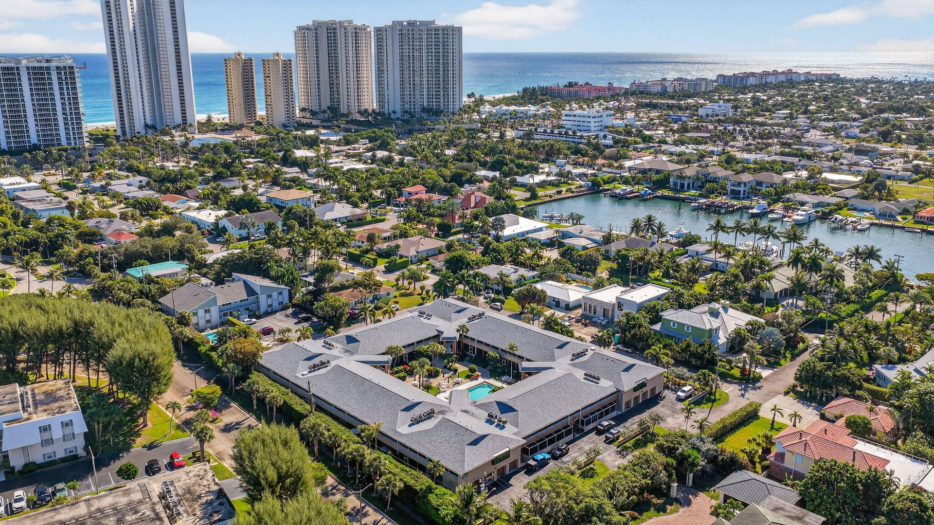 1100 Surf Road, #201, Singer Island, FL 33404 The Courtyard