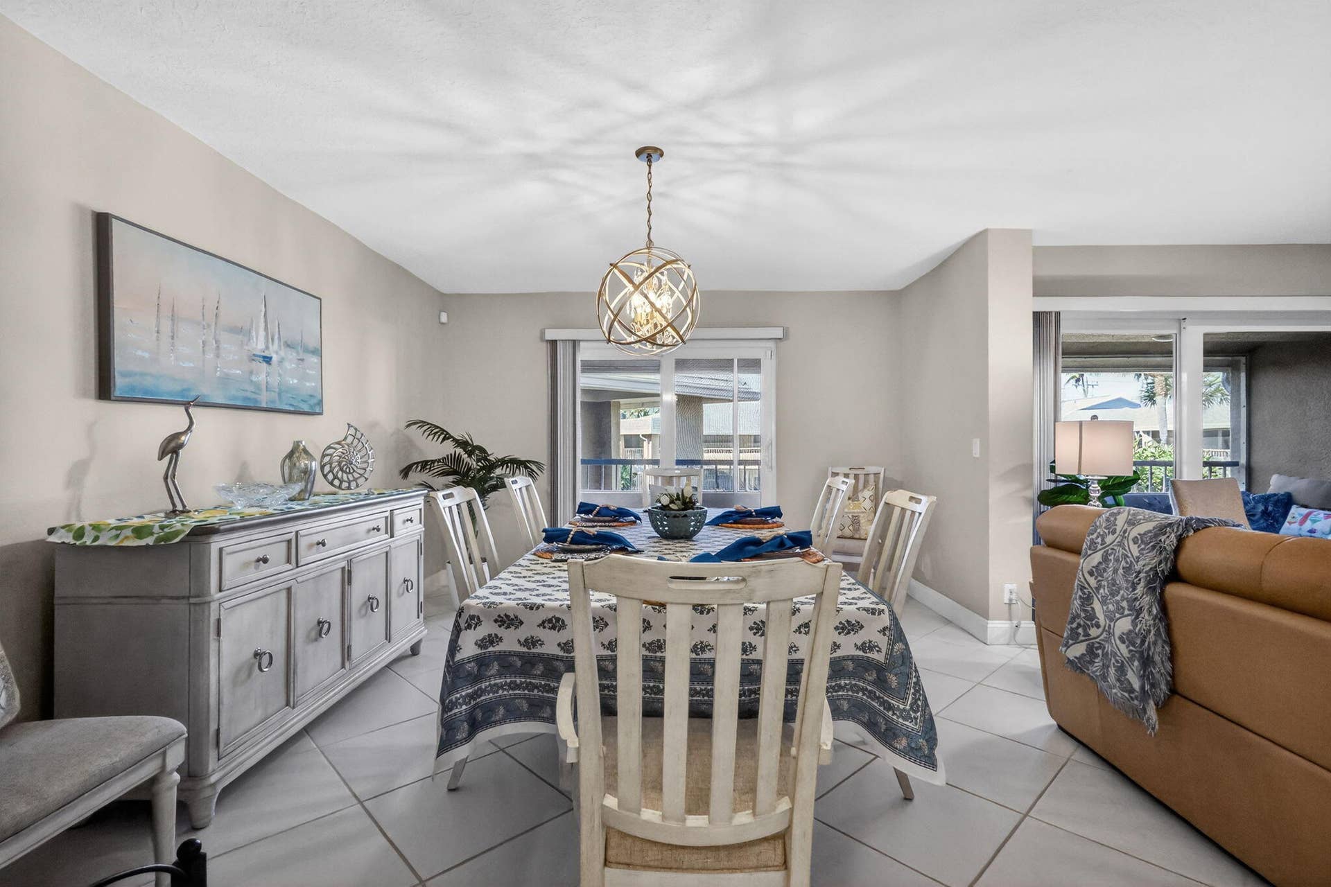1100 Surf Road, #201, Singer Island, FL 33404 Dining Area