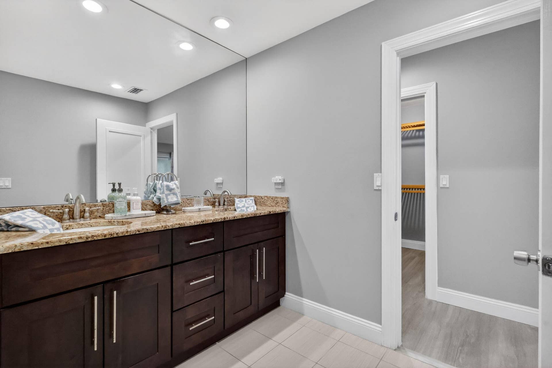 1100 Surf Road, #201, Singer Island, FL 33404 Master Bath