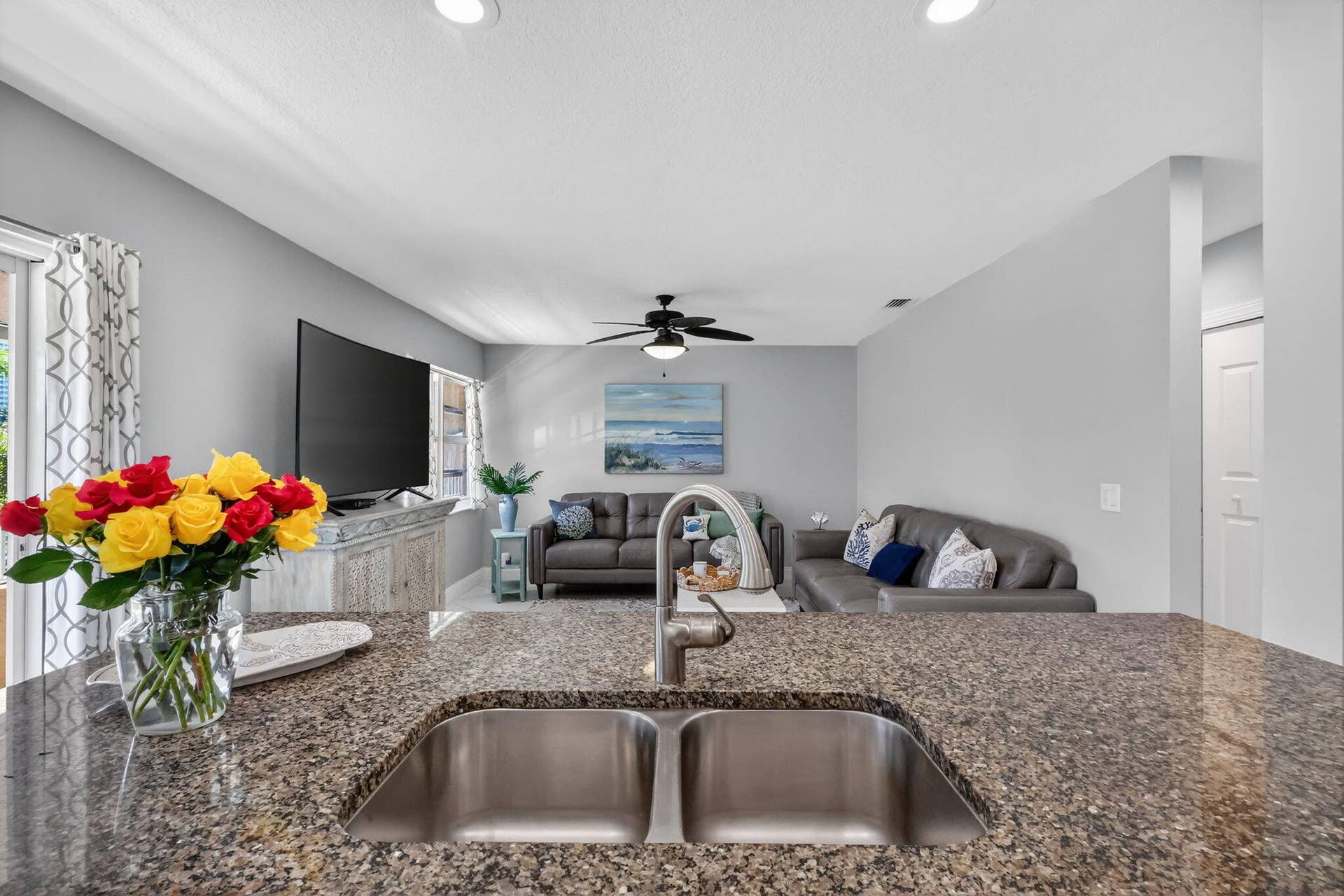 1100 Surf Road, #201, Singer Island, FL 33404 Family Room /Den