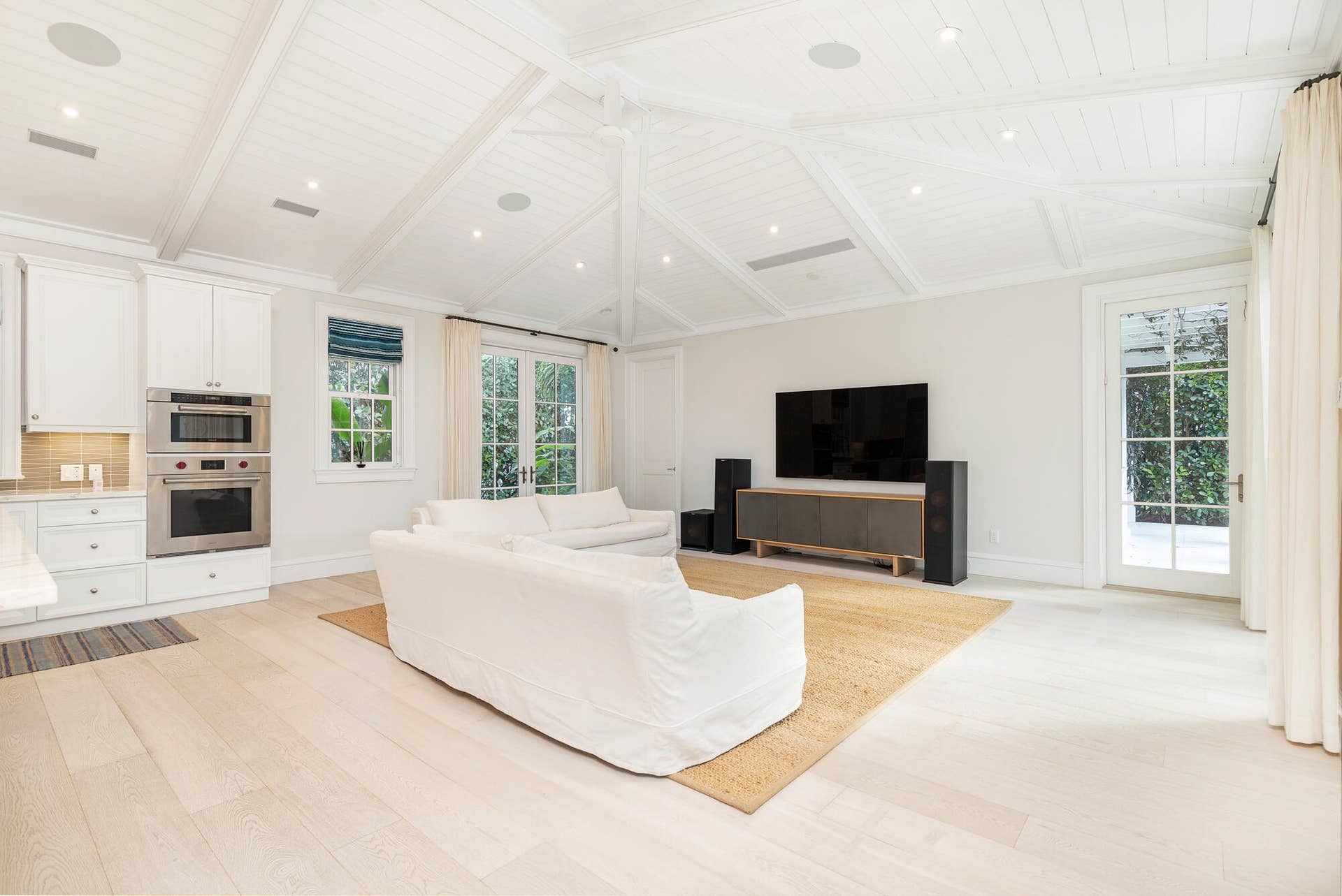 216 Sandpiper Drive, Palm Beach, FL 33480 low-10