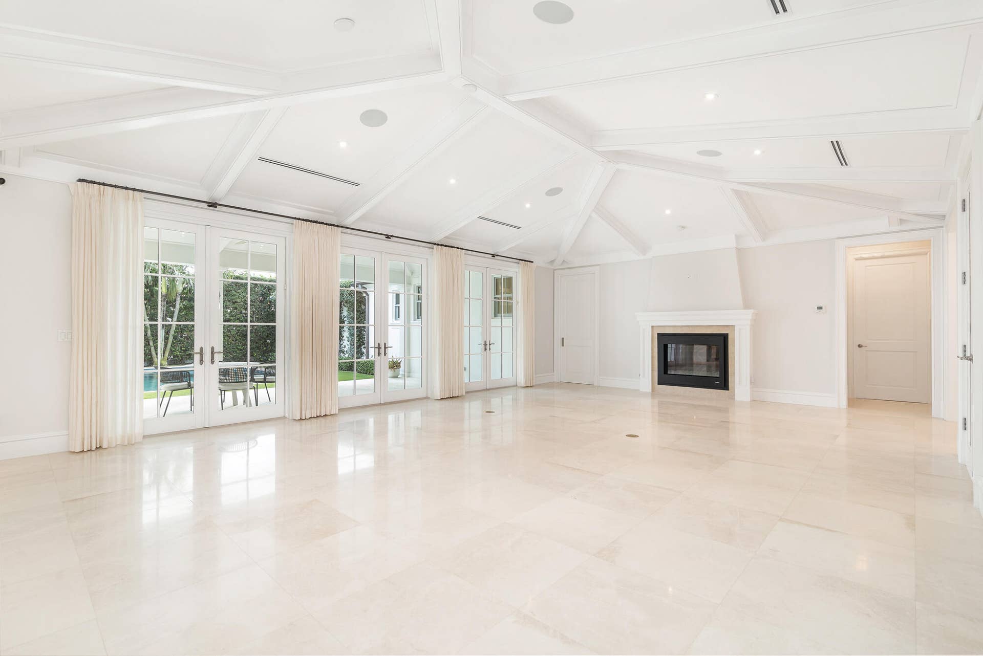 216 Sandpiper Drive, Palm Beach, FL 33480 low-7