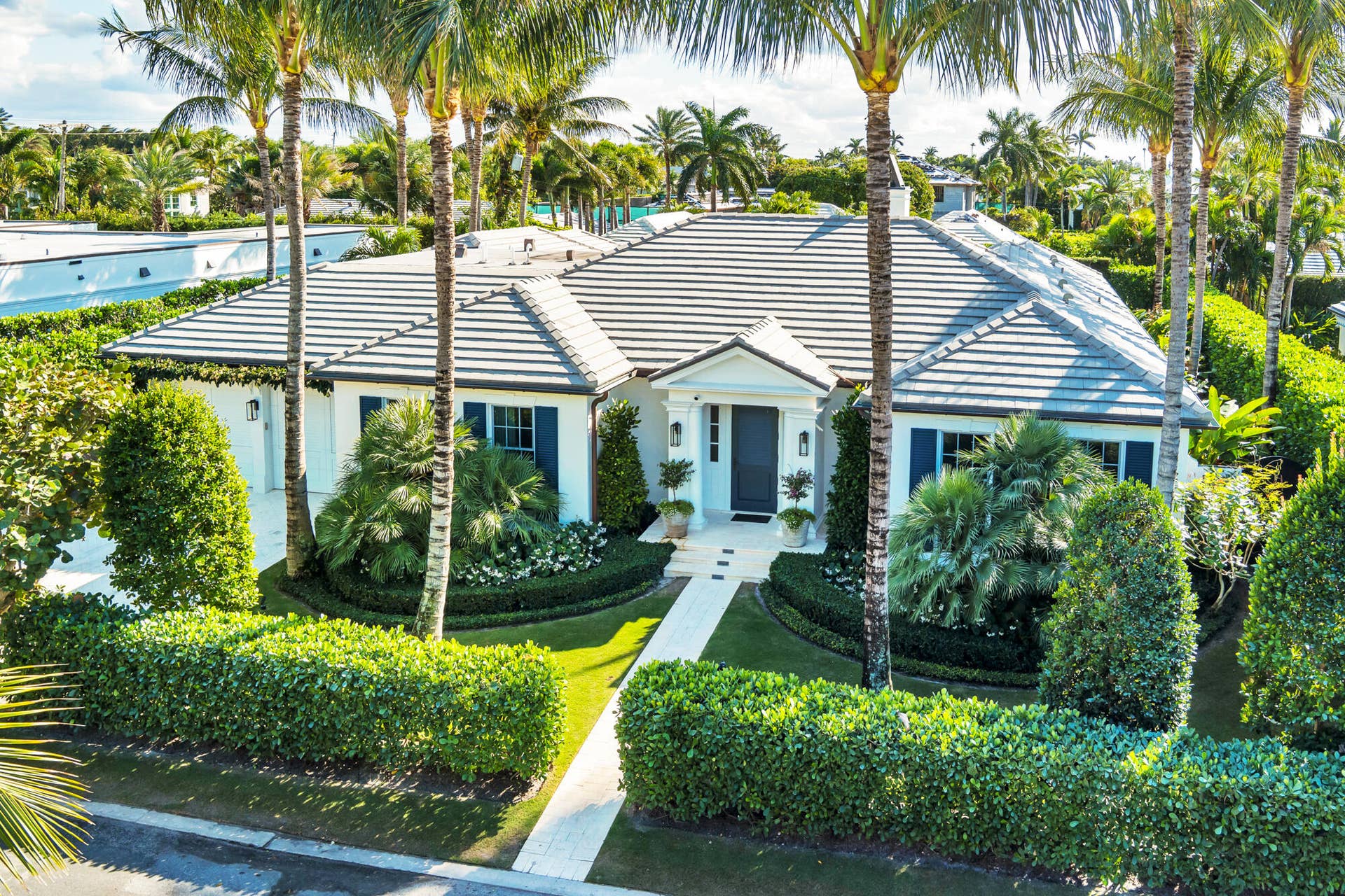 216 Sandpiper Drive, Palm Beach, FL 33480 low-41