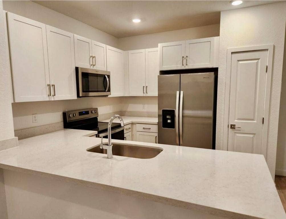 168 SE 5th Court, Deerfield Beach, FL 33441