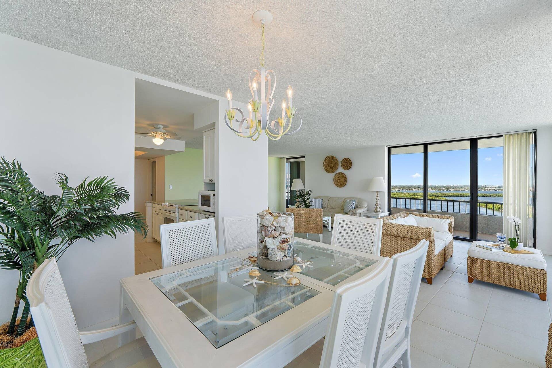5510 N Ocean Drive, #19c, Singer Island, FL 33404 036-5510NOceanDr-300bldg19C-RivieraBeach