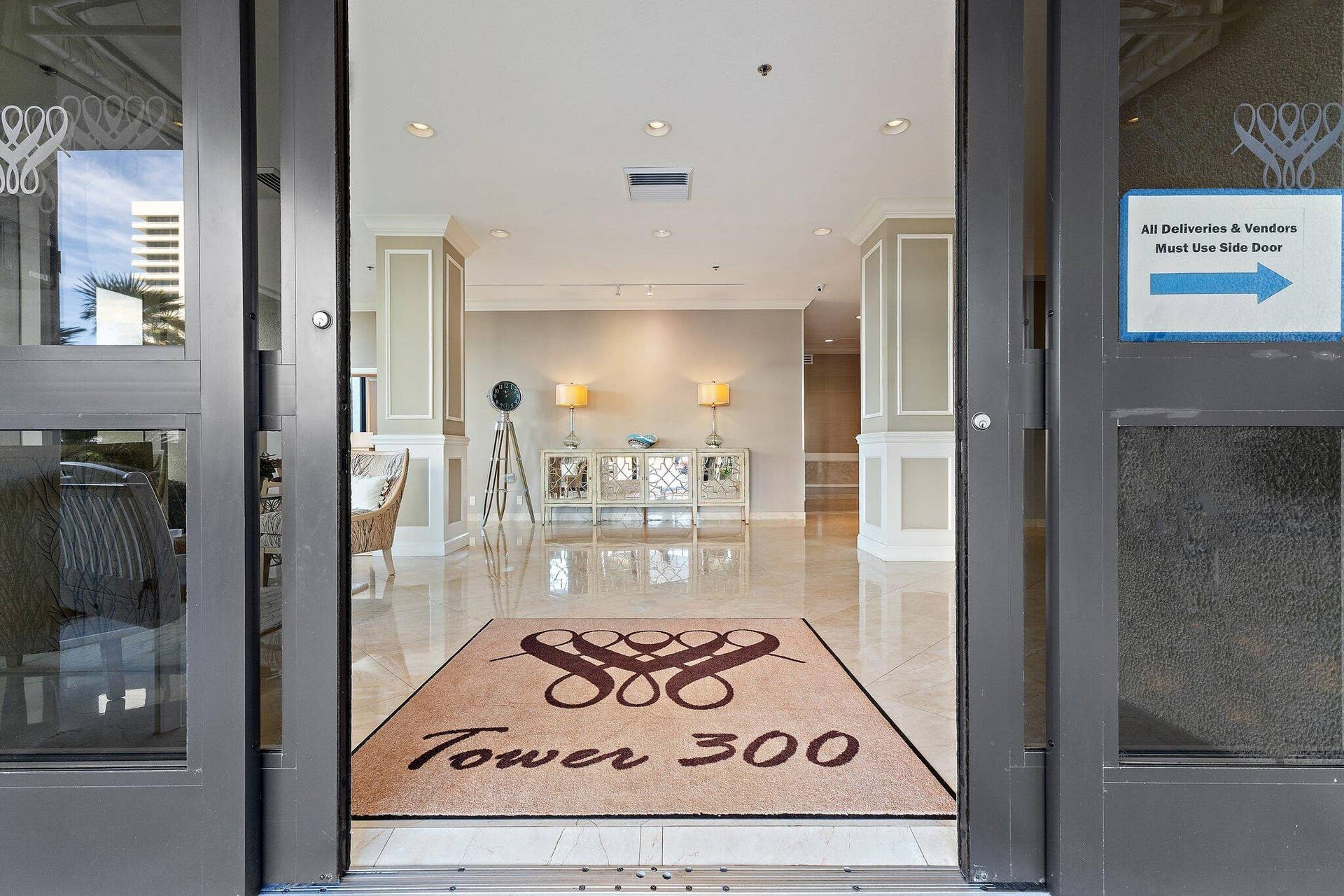 5510 N Ocean Drive, #19c, Singer Island, FL 33404 Entrance