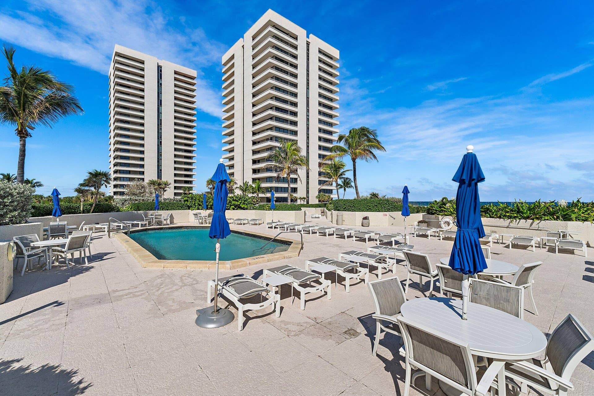 5510 N Ocean Drive, #19c, Singer Island, FL 33404 093-5510NOceanDr-300bldg19C-RivieraBeach