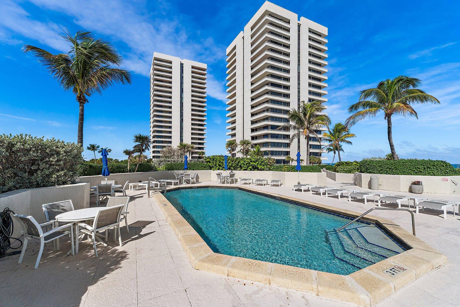 5510 N Ocean Drive, #19c, Singer Island, FL 33404 094-5510NOceanDr-300bldg19C-RivieraBeach