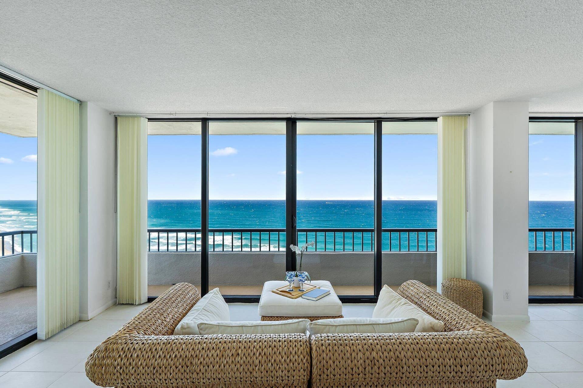 5510 N Ocean Drive, #19c, Singer Island, FL 33404 039-5510NOceanDr-300bldg19C-RivieraBeach