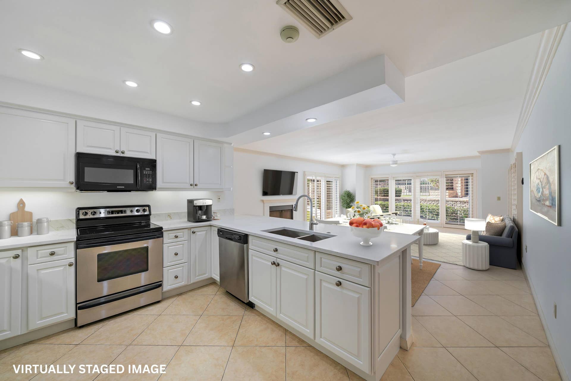 11890 SE Hill Club Terrace, #103, Jupiter, FL 33469 Virtually Staged Kitchen