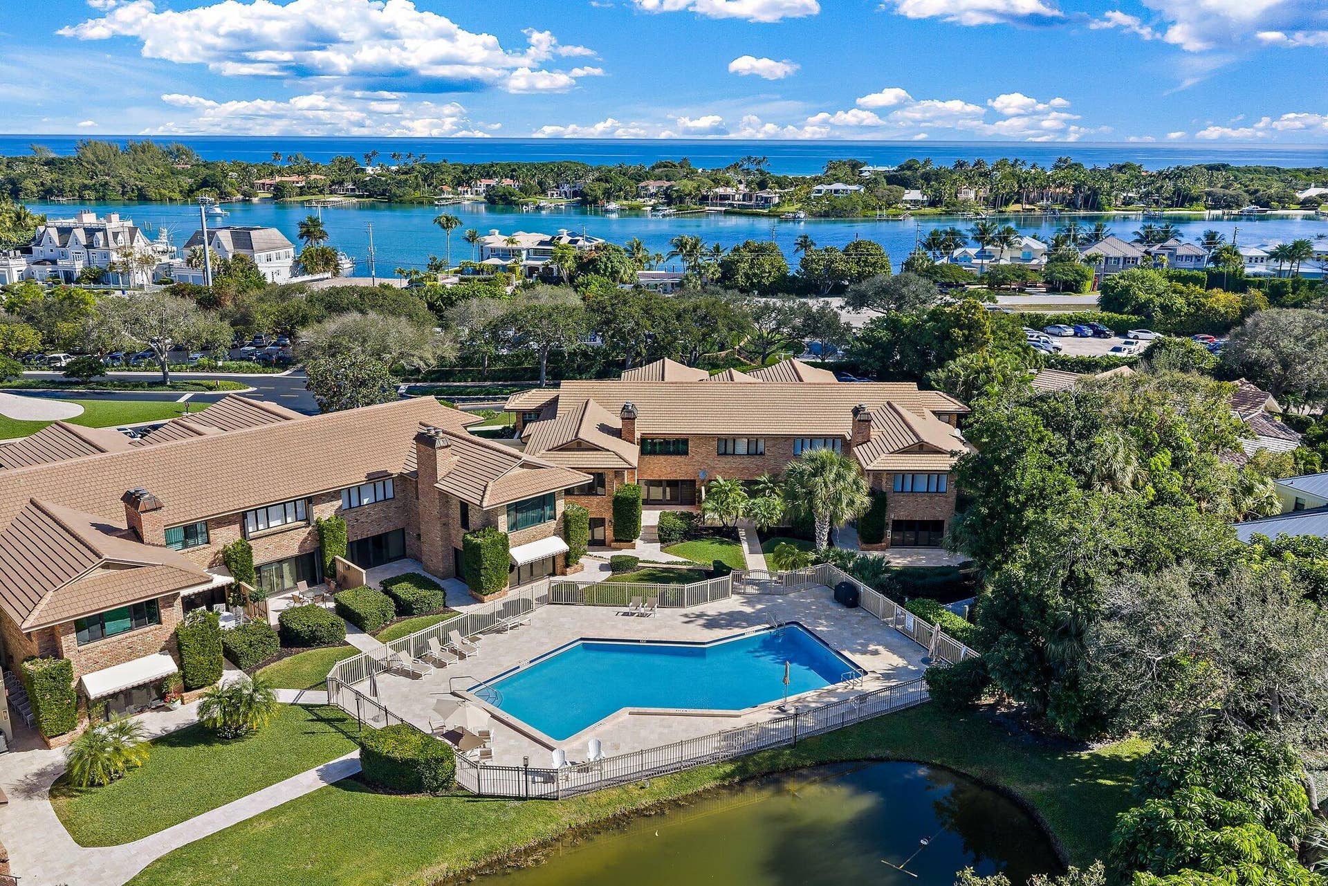 11890 SE Hill Club Terrace, #103, Jupiter, FL 33469 Aerial View