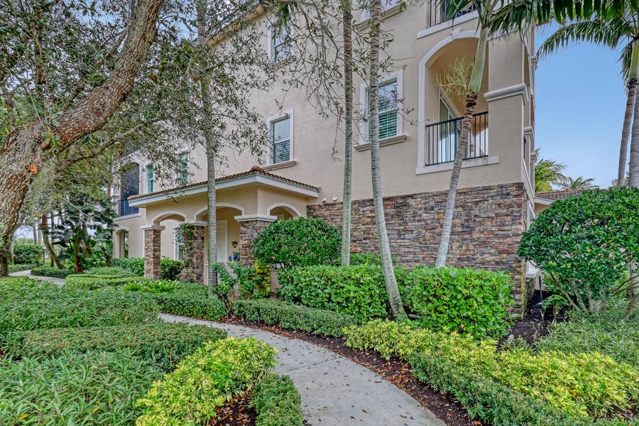 Property photo for 13519 Treasure Cove Circle, North Palm Beach, FL