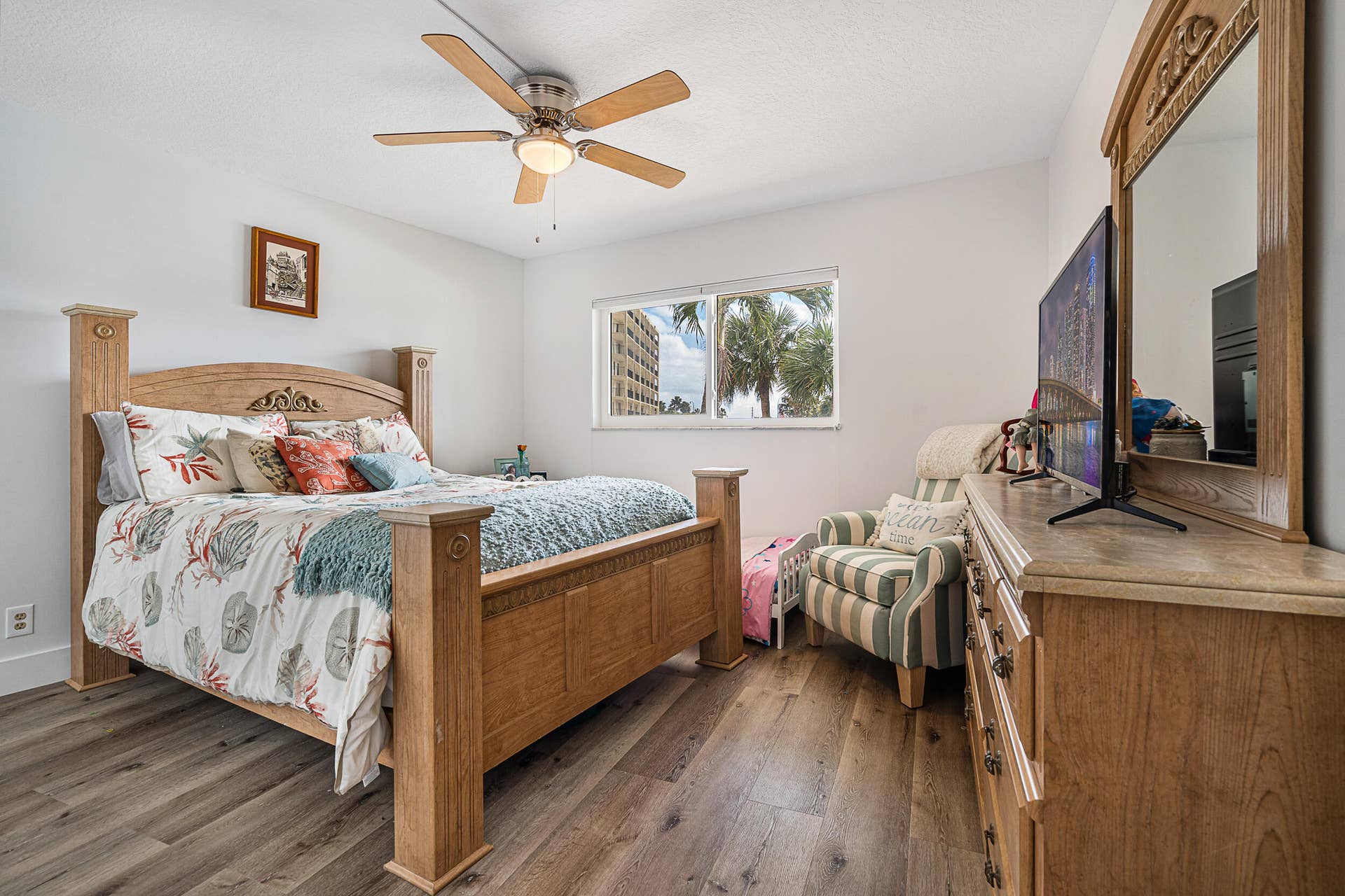 1537 E Hillsboro Boulevard, #243, Deerfield Beach, FL 33441 Guest Bedroom
