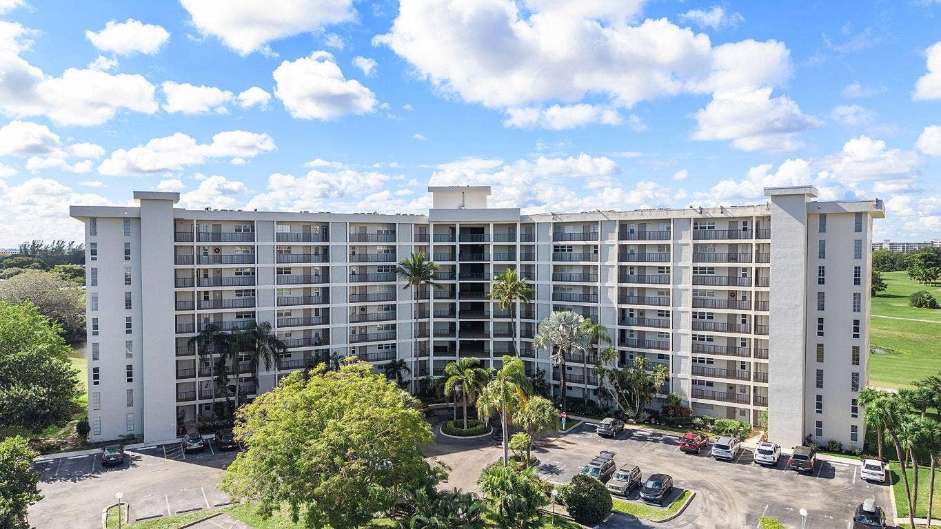 2681 S Course Drive, #207, Pompano Beach, FL 33069