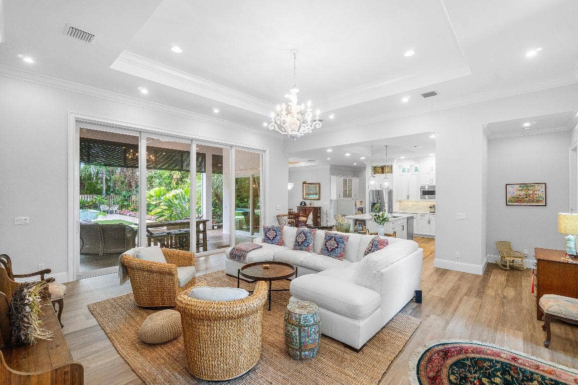 135 Dixie Boulevard, Delray Beach, Delray Beach, FL 33444