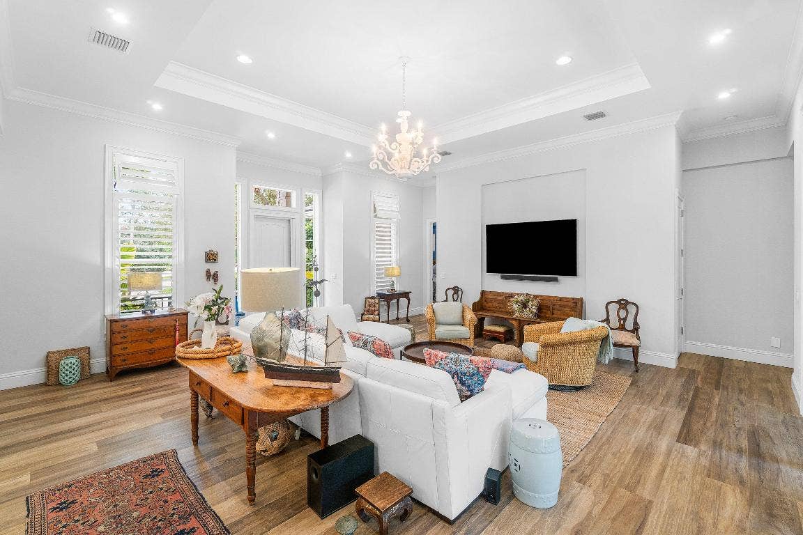 135 Dixie Boulevard, Delray Beach, Delray Beach, FL 33444