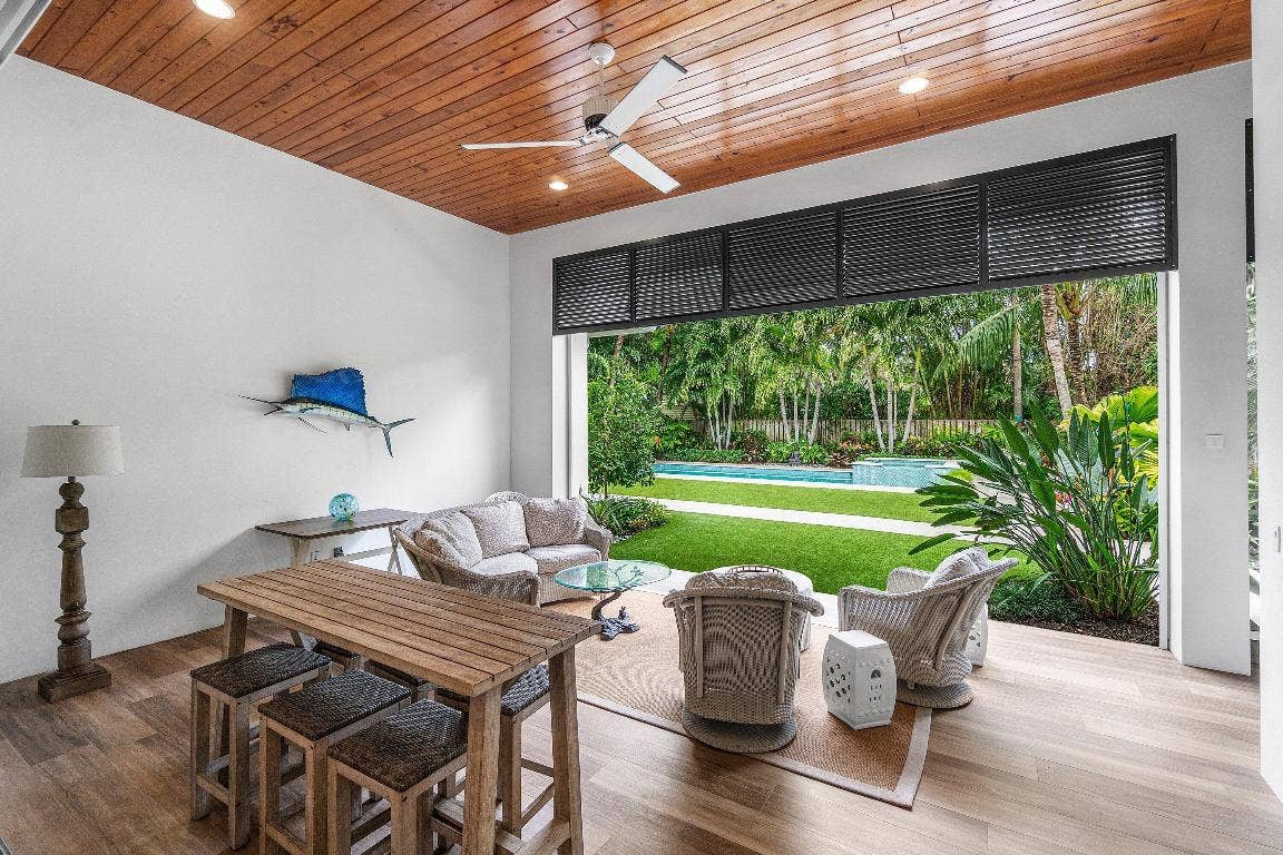 135 Dixie Boulevard, Delray Beach, Delray Beach, FL 33444