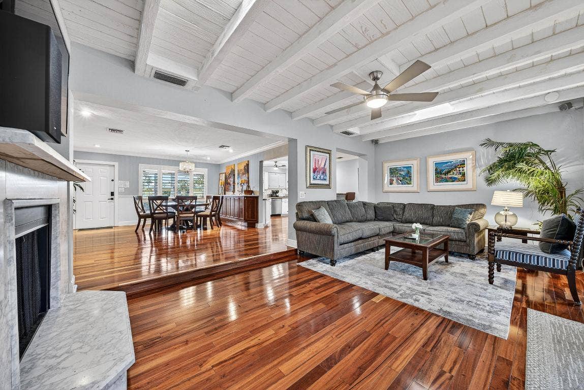 2081 NE 25th Street, Lighthouse Point, FL 33064 2081 NE 25th Street, Lighthouse Point, FL 33064