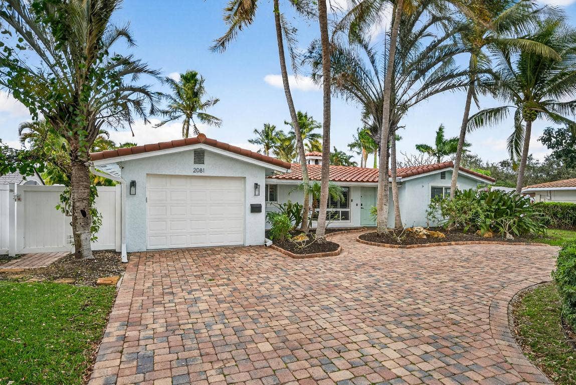 2081 NE 25th Street, Lighthouse Point, FL 33064 2081 NE 25th Street, Lighthouse Point, FL 33064