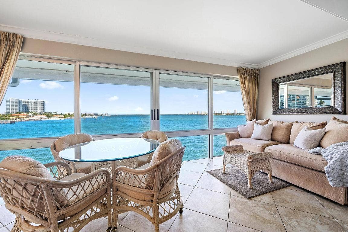 400 Wilma Circle, #309, Riviera Beach, Riviera Beach, FL 33404