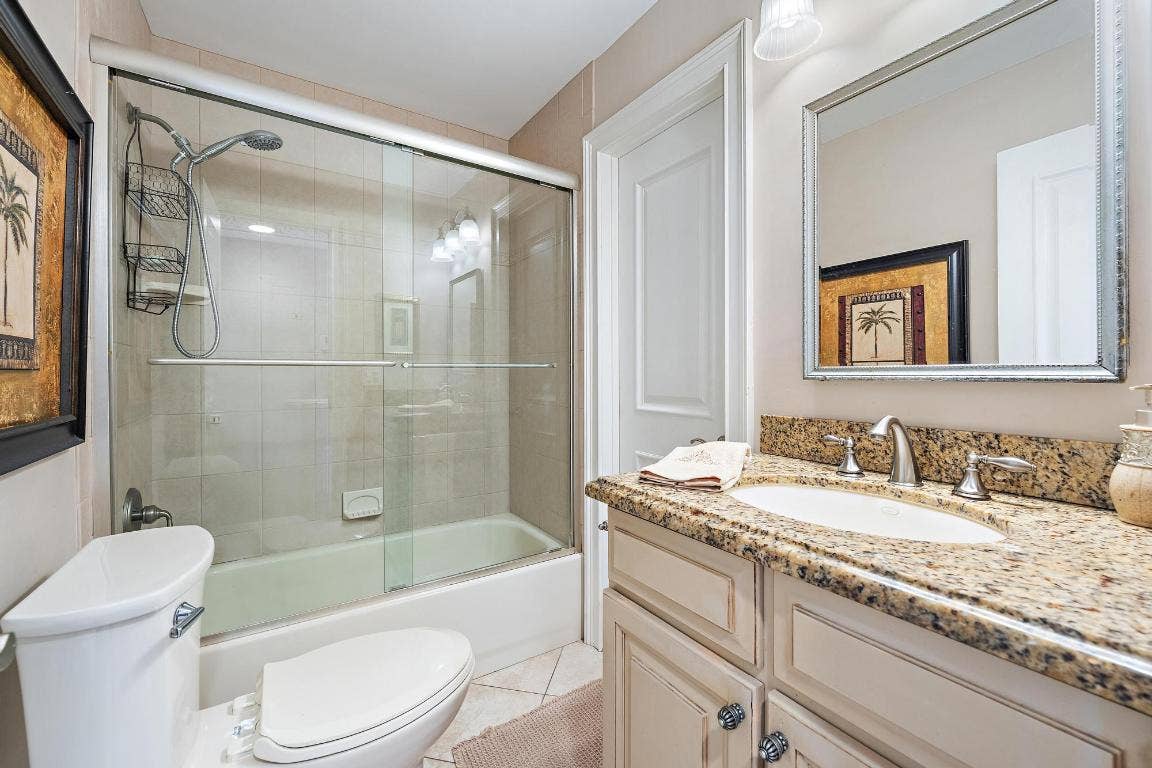 400 Wilma Circle, #309, Riviera Beach, Riviera Beach, FL 33404