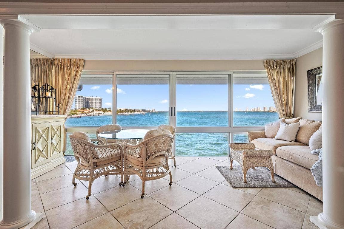 400 Wilma Circle, #309, Riviera Beach, Riviera Beach, FL 33404