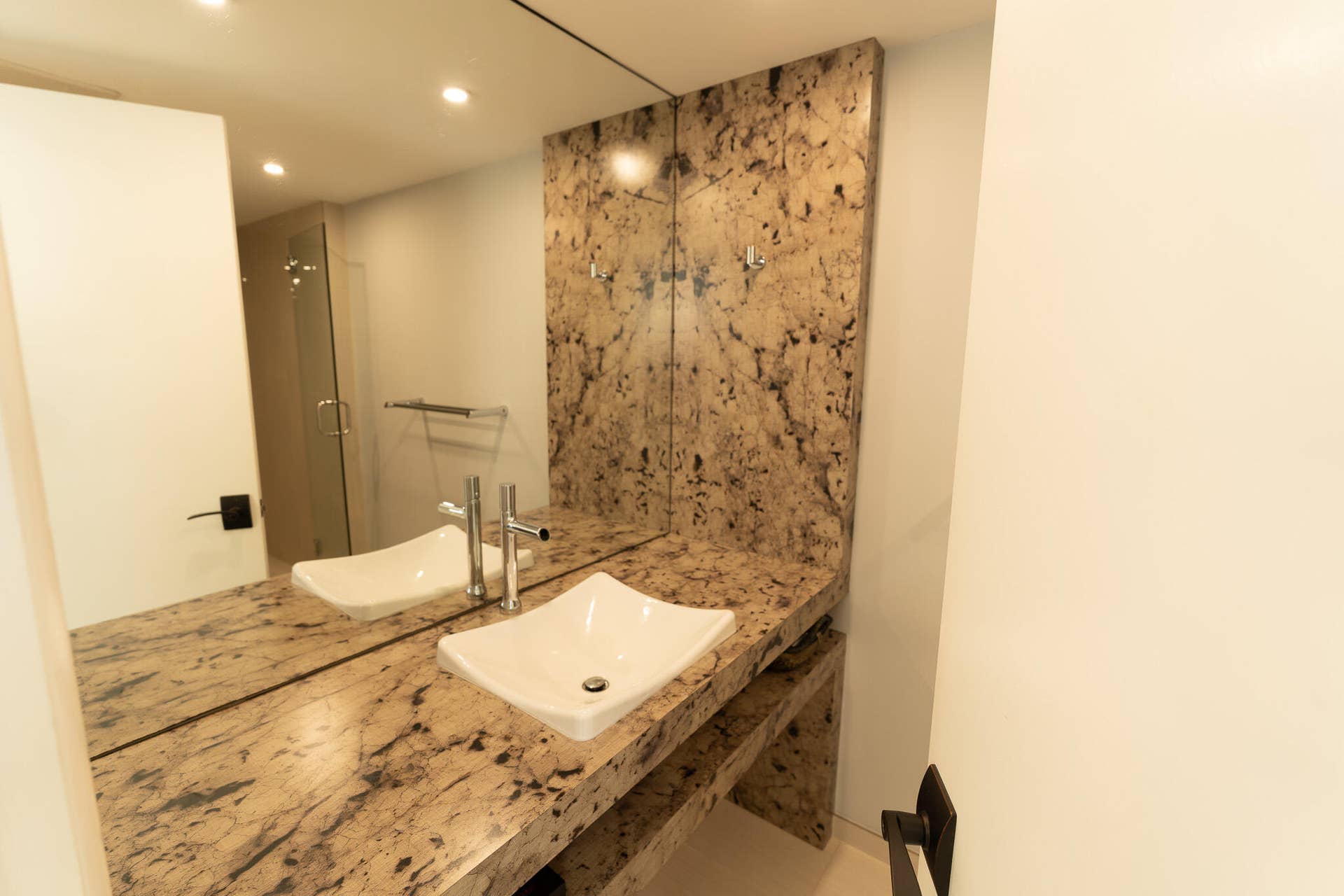 1200 Marine Way, #907, North Palm Beach, FL 33408 DSC01397