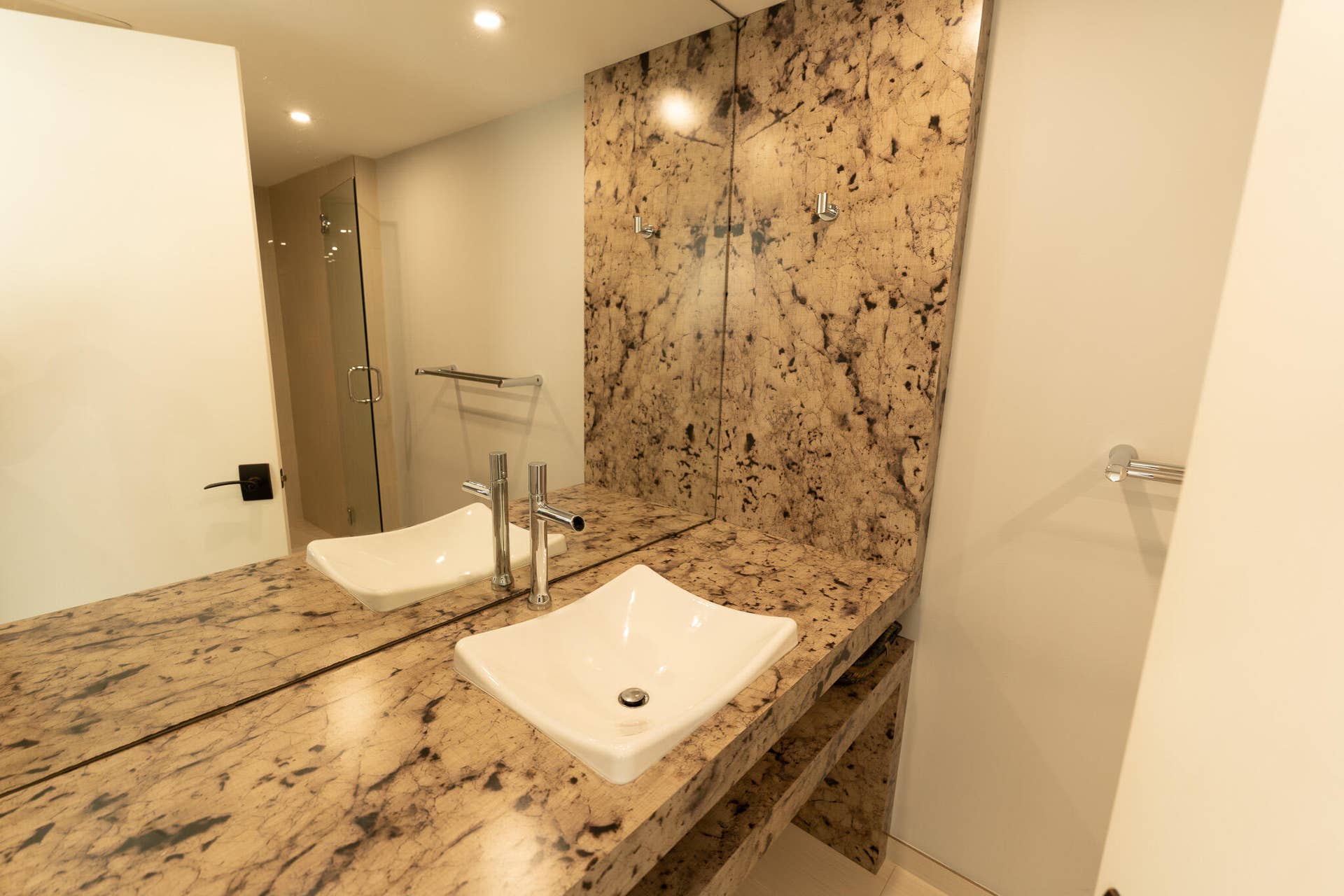 1200 Marine Way, #907, North Palm Beach, FL 33408 DSC01398